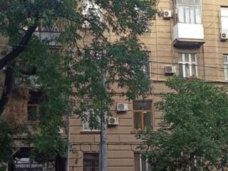 24175. Продам 3-х комнатную квартиру в Центре.  ...