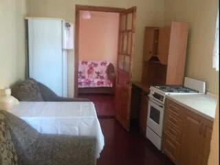 Продам небольшой домик в с.Бурлача Балка