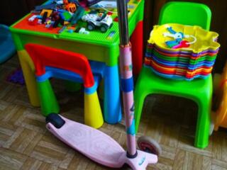 Продам самокат. 250 руб.