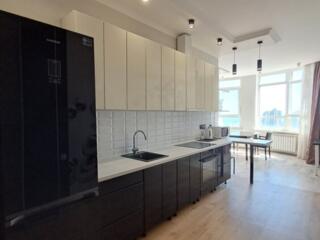 Сдам -Кухню-студия и Спальня-Новый дом-Львовская/ж. к. Фонтан