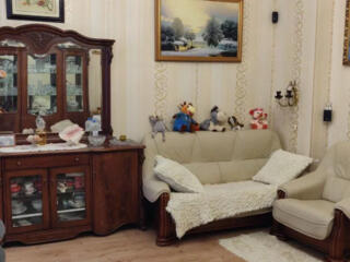 Уютная 3-комнатная с мебелью и бытовой техникой в центре