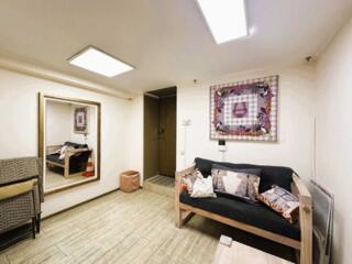 продаж приміщення вільного призначення, будівлі Київ, Печерський, 1300