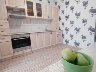 довгострокова оренда 2-к квартира Бучанський, Софіївська Борщагівка, 1