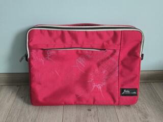 Продам сумку для ноутбука 15,6"