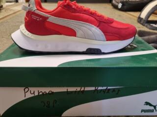Новые кроссовки и кеды (Puma, Adidas)