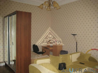 ТВ-3  ул.Базарная, 2 комнаты в коммуне под арендный бизнес