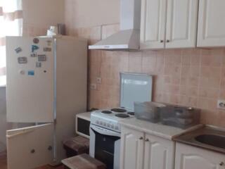 Продам 1-комн. 1/5, Малиновского., 34/18/9. Спецпроект, Дом кирпичный.