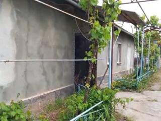 Глиное, центр села, жилой дом