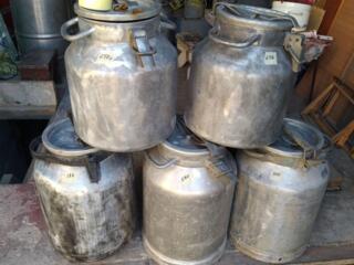 Продам бидоны, алюминиевую емкость, бидон 10 лит. отличный