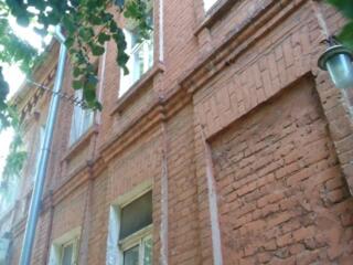 2-комн. квартира в центре Слободки