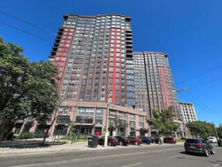 Квартира с большой террасой.