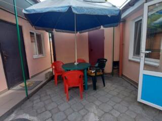 Продаю два будинки в одному дворі Ліски