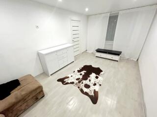 Сдам 2 комн квартиру, Балка, Хайтек, 1/4, после ремонта, первая сдача