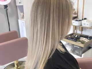 Окрашивание любой сложности, стрижки профессионально, недорого.