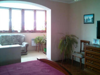 5-к. Королёва. Общая площадь 131 м. Капитальный ремонт. Вид на море