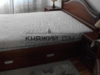 Оренда 2 смішний квартирі на Печерську за адресою: Печерський узвіз ..