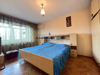 Оренда 2-кімнатної студії в Печерському районі, по вул. Бастіонна ...