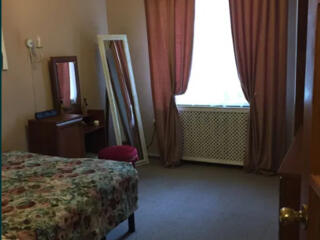 Продам 3х комнатную интересную, не стандартную квартиру в самом ...