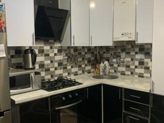 Продам квартиру в центре Слободки