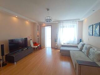 Пастера: сдам великолепную 2 ком квартиру в новом доме в тихом центре!