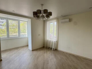 1к Левитана/Ильфа и Петрова. Можно под офис