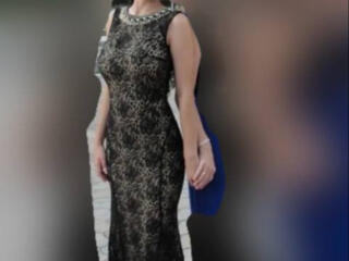 Продам нарядные платья. Размер S