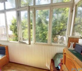 9158. . . Продам 3-х комнатную квартиру в центре ...