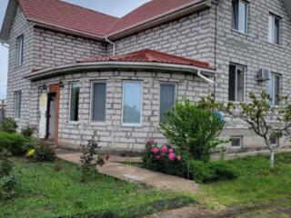 Продам новый 2-х этажный дом в центре Фонтанки