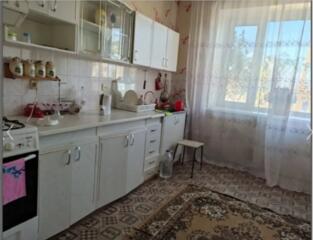 СРОЧНО! ПРОДАМ 3+1кв., Просторная + Гараж+Подвал+Огород!!