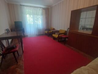 Сдаётся 2-комн. в р-не Балка