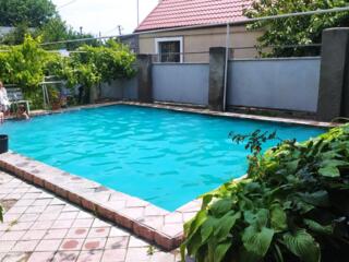 Продам капитальный,2х эт. дом в Кривой Балке.