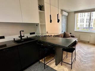 Оренда 2-х кімнатної студіо в ЖК Світло Парк на Столичне шосе 1а. 10 .