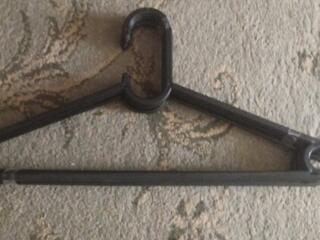 Продам вешалки