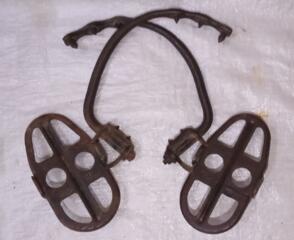 Когти эл/монтёра стальные. СССР.