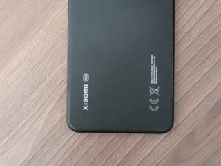 Продам Сяоми mi 11 lite 5g ne 6/128