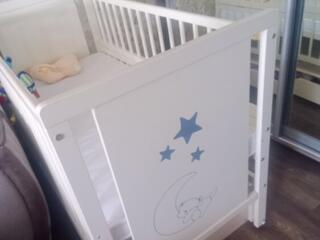 Продаю детскую кроватку с ортопедическим матрасом