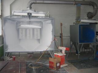 Покраска металлических изделий полимерными красками