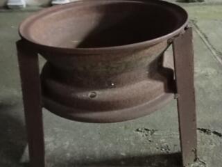 Продам треногу для казана