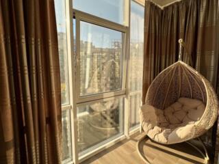 Продам 3-х комнатную квартиру в ЖК "10 жемчужина" .