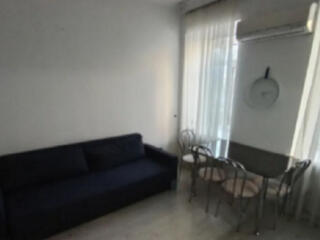 Однокомнатная квартира в центре города, улица Вице-адмирала Жукова