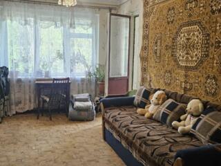 Продается трехкомнатная квартира на Люстдорфской дороге