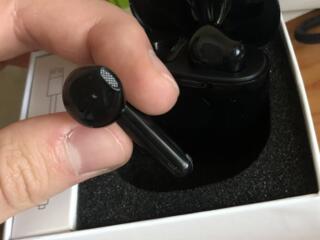 Беспроводные наушники. Блютуз. НОВЫЕ. Не Б/У.