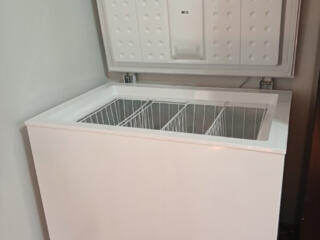 Продам морозильную камеру.