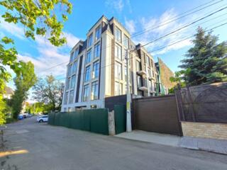 2-комнатная с ливингом. 90 кв. м. Рядом с парком Valea Morilor.