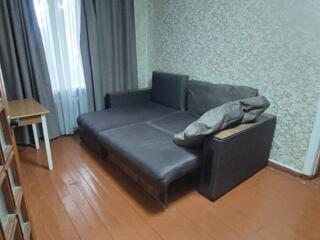 Сдаётся 2 комн, Центр, р-н Парка Победы, 1/4