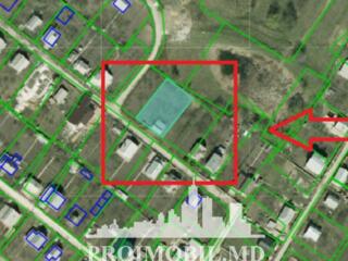 Spre vînzare se oferă teren pentruconstrucție, situat însect. ...