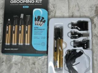 Триммер 4 в 1 для удаления волос носа, ушей, бровей. Электробритва