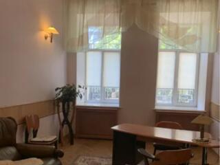 30086. Предлагается нежилое помещение площадью ...