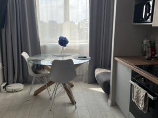 2-комнатная с ремонтом в новом доме на Фонтане Сады Семирамиды