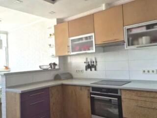 Двухкомнатная квартира в ЖМ Радужный